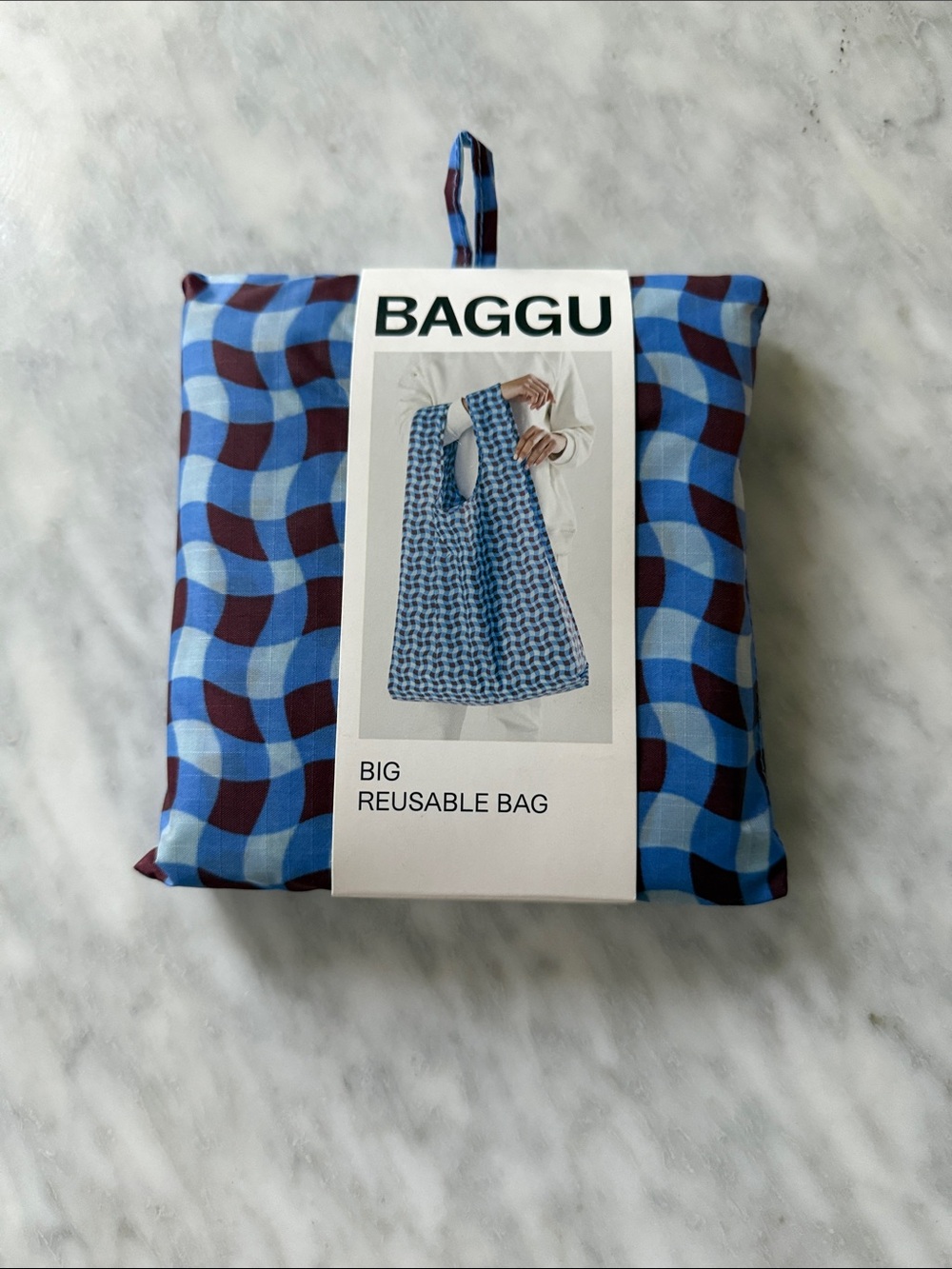 BAGGU Big Reusable Bag - Blue & Dark Red Wave Print wavy gingham